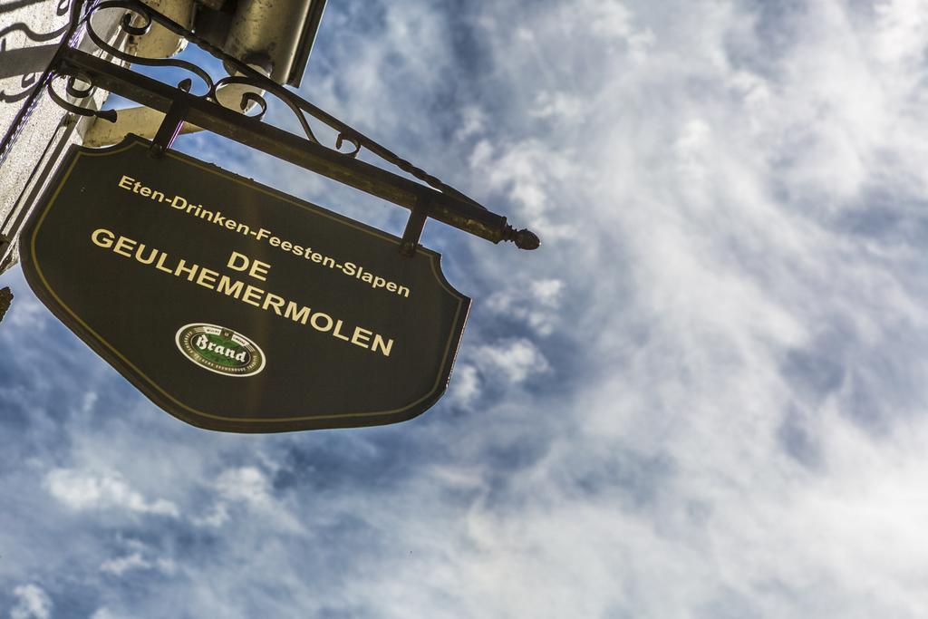 Tavern De Geulhemermolen Berg en Terblijt Exterior photo